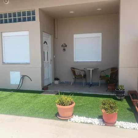 Mariaggela's Little House